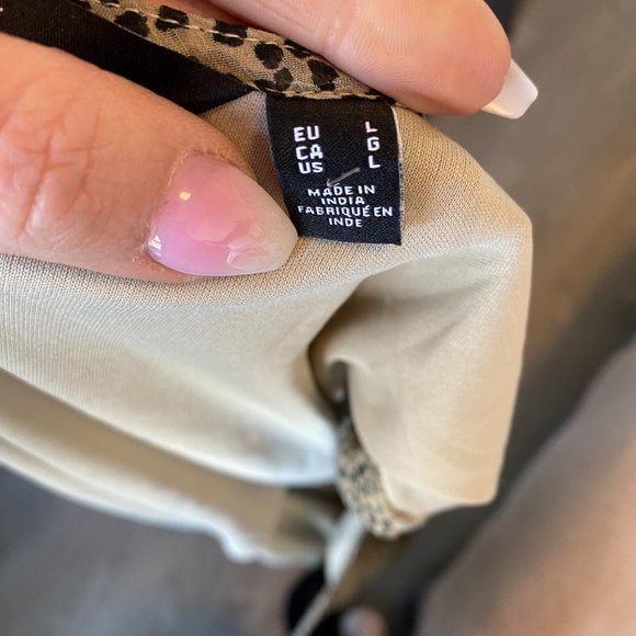 Cheetah Print Dress - Picture 4 of 4